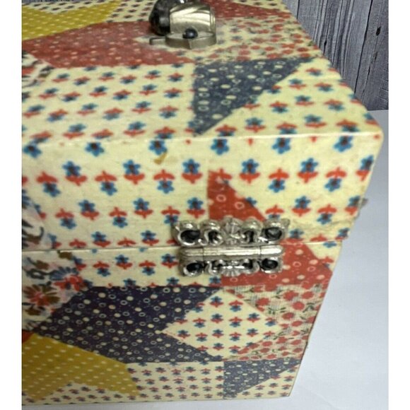 1970s Wooden Trinket Case Box Patchwork Design 7" x 5.5" x 5" with handle - Picture 11 of 16